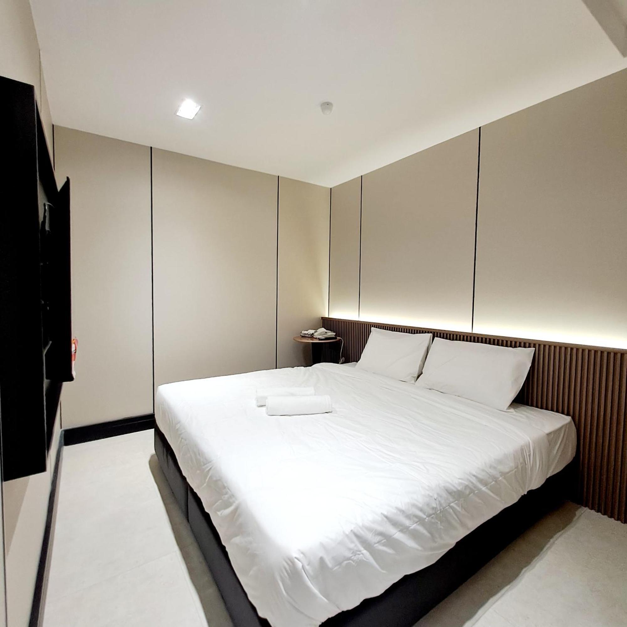 Urban Inn, Salak Tinggi Sepang Exteriör bild