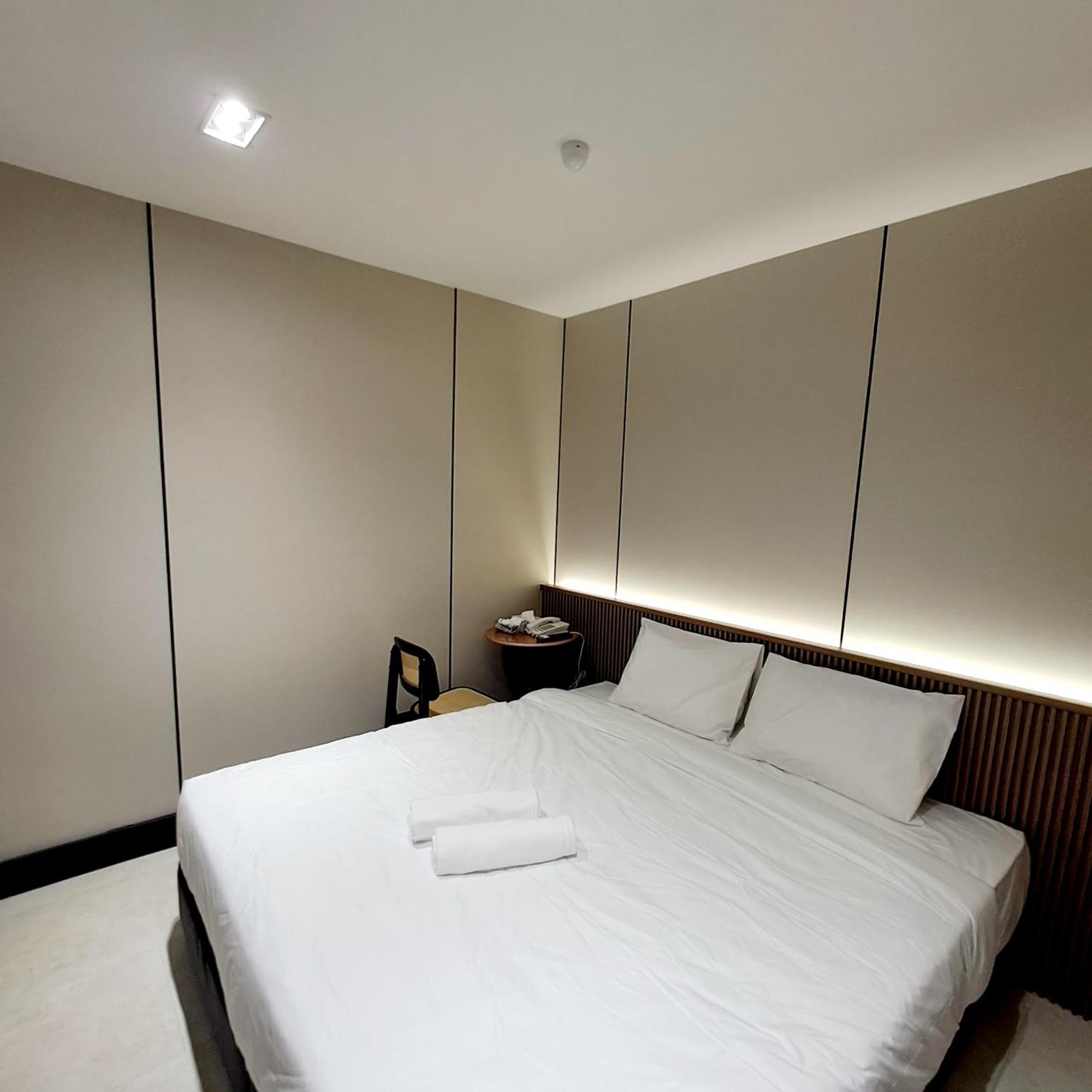 Urban Inn, Salak Tinggi Sepang Exteriör bild